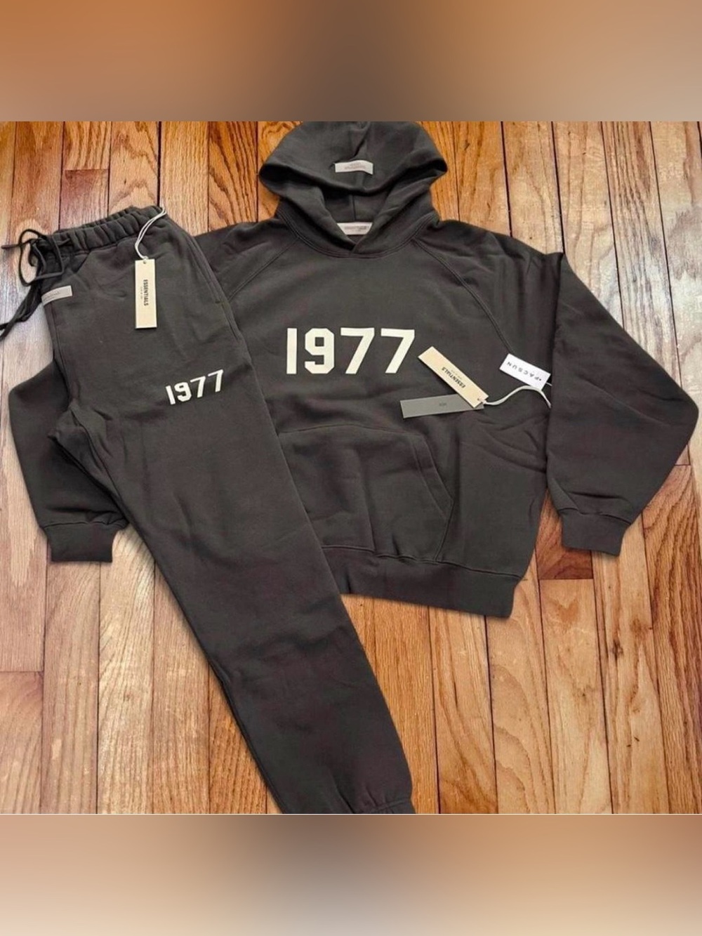 Fear of God Kids 1977 Hoodie & Joggers - iron collar xxs in mean fit 14 years